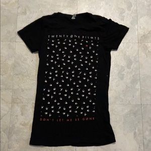 Twenty One Pilots shirt